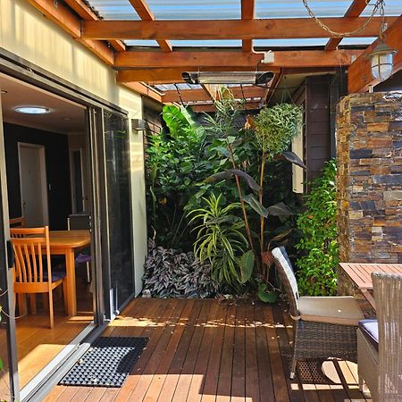 Heta Road B&B New Plymouth Eksteriør billede