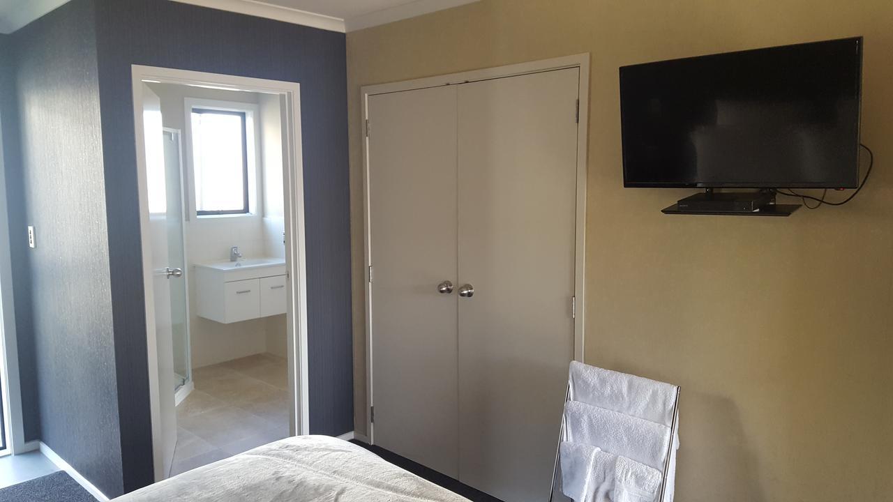 Heta Road B&B New Plymouth Eksteriør billede